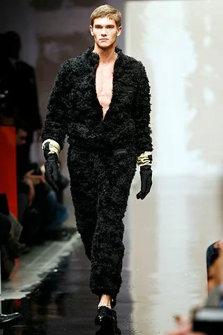 Look 28